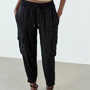 SOLD Zara Cargo Joggers Black NWT Size Medium
